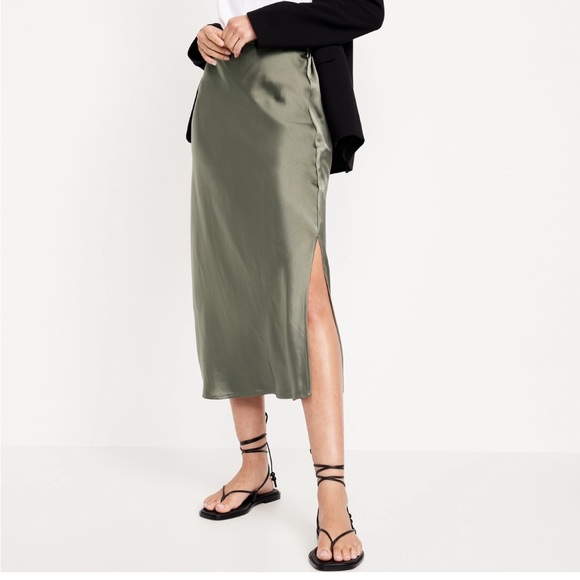 High waisted satin midi slip skirt - Picture 6 of 8
